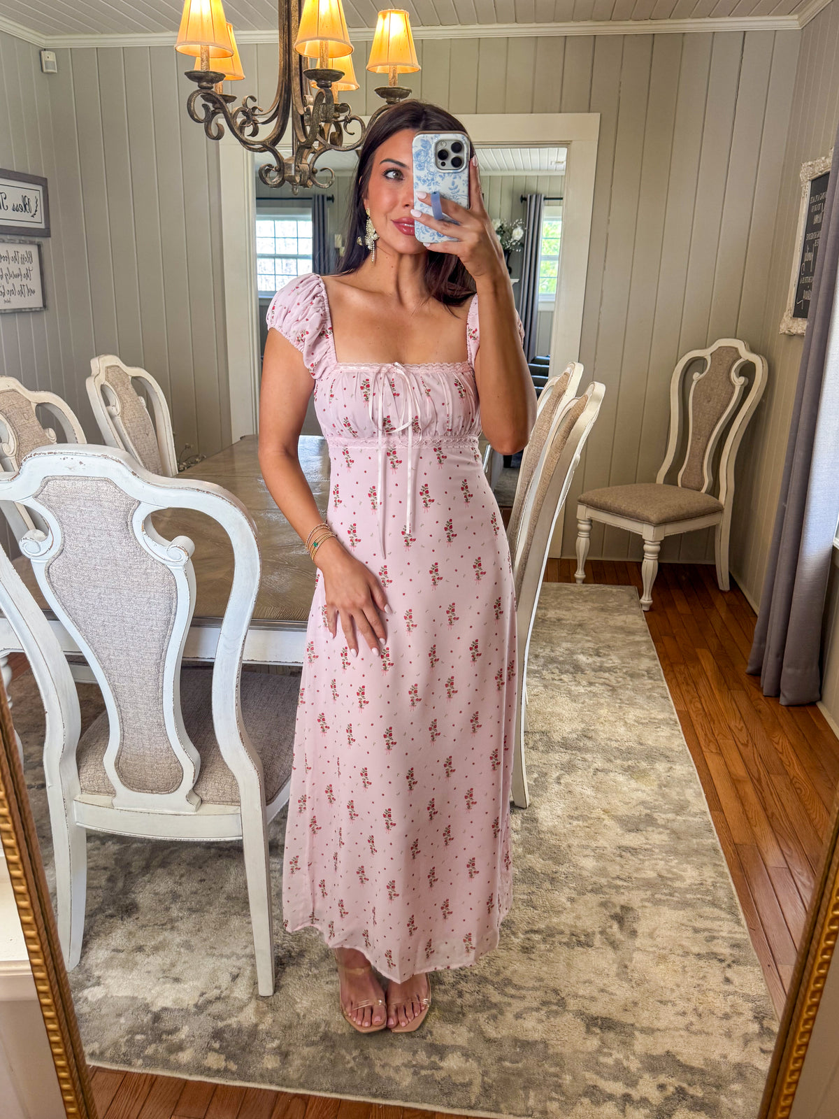austin floral print midi dress Dainty Floral Print Midi Dress-Pink