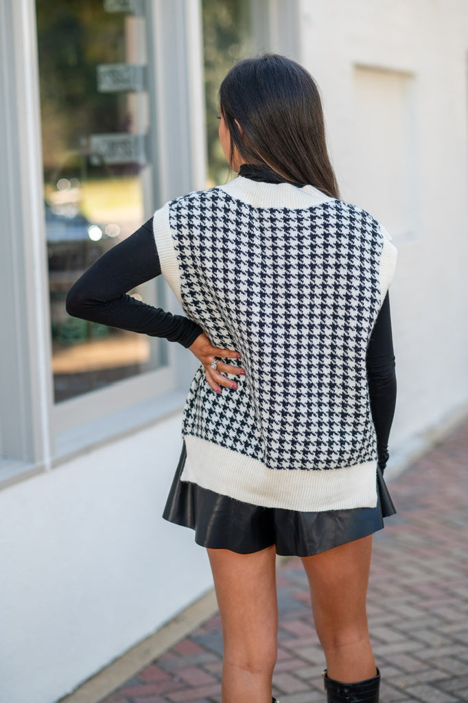 Oversized Houndstooth Sweater Vest- RESTOCK | Inside Out Boutique