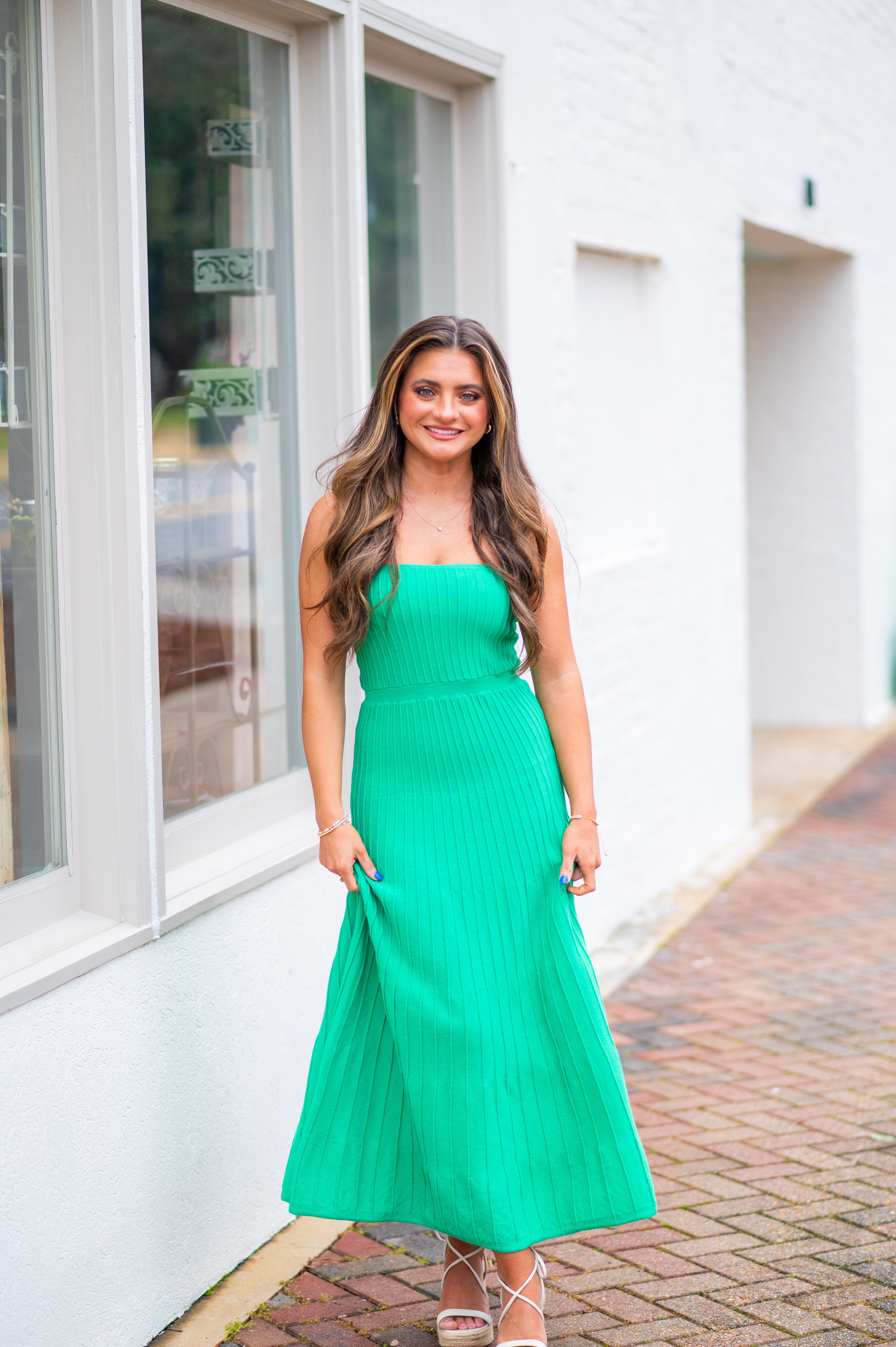 uo maria puff sleeve button front midi dress My Maria Midi Dress- Kelly Green