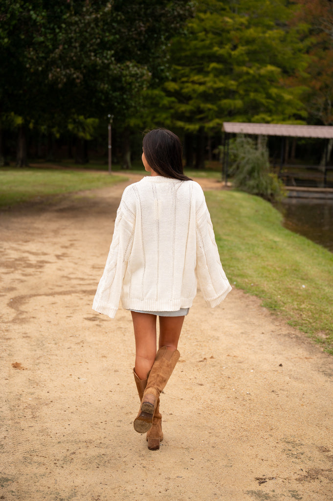 Shasta Oversized Sweater-Cream