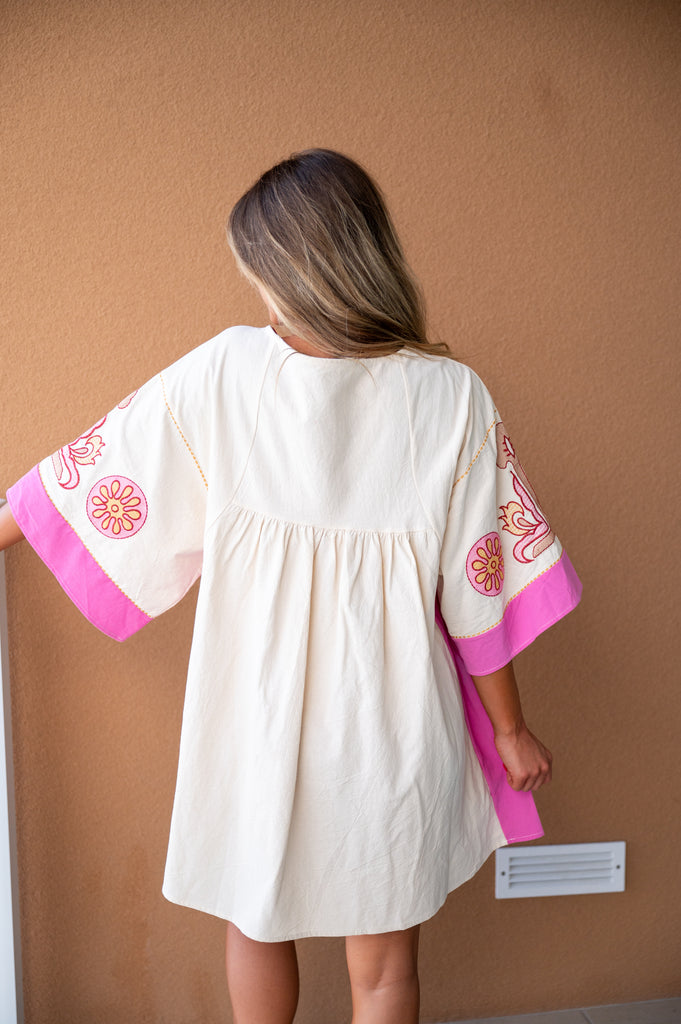 Payton Embroidery Dress-Cream/Pink